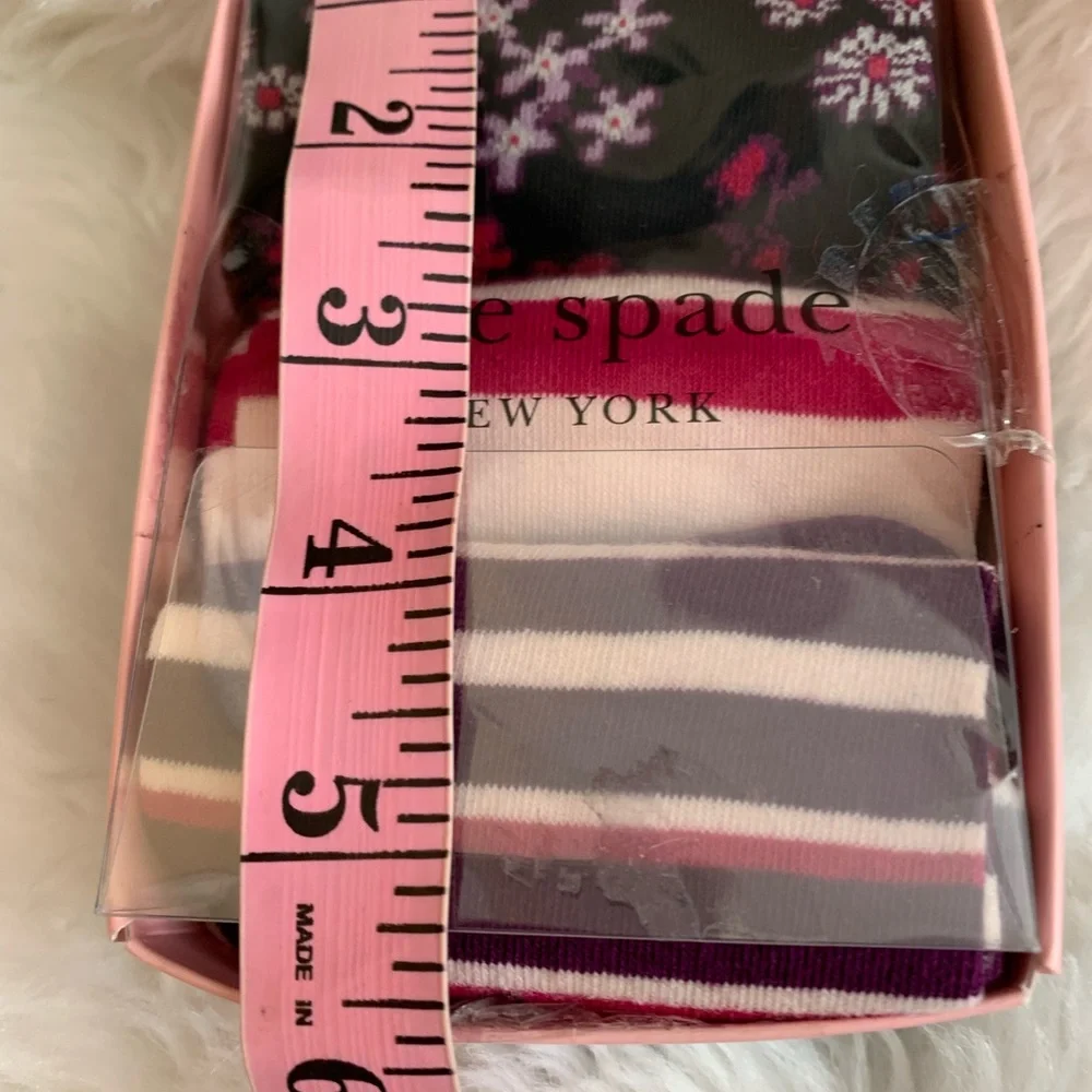 KATE SPADE ladies 77% poly 20% cotton 3% spandex (3) pr Crew Socks NIB NWT